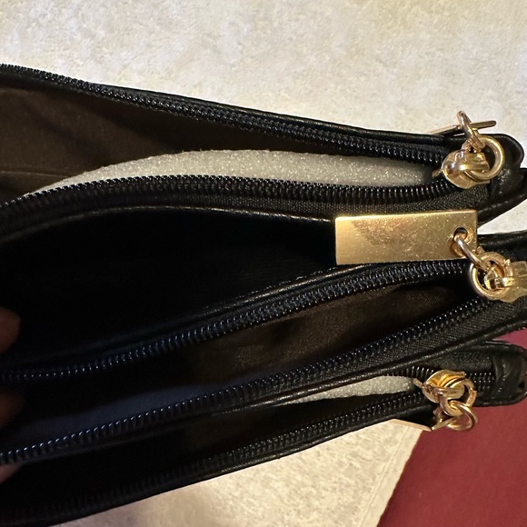 Cross Body Black Purse. 3 Zipper compartments. - Picture 5 of 8